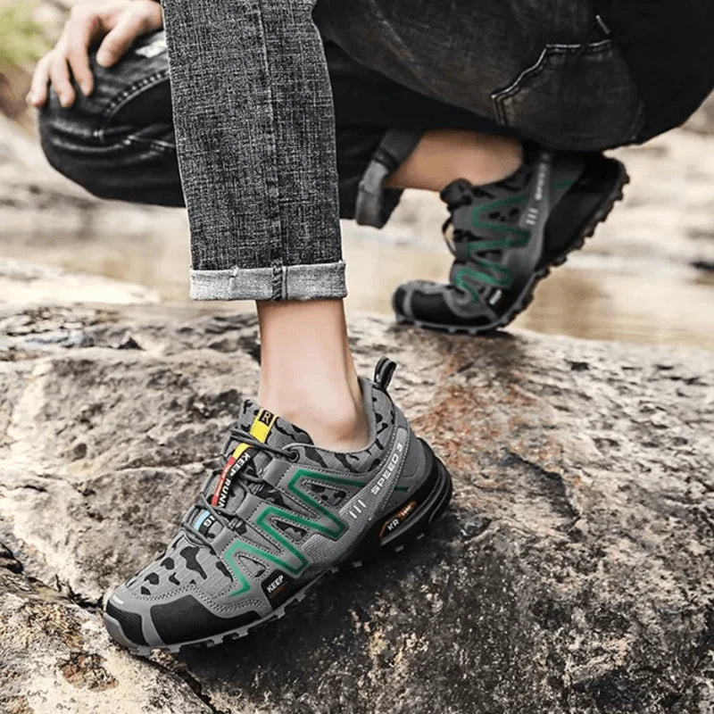 Komfortable  OrthoTrekking  Laufschuhe mit ergonomischer Form und stoßdämpfender Sohle